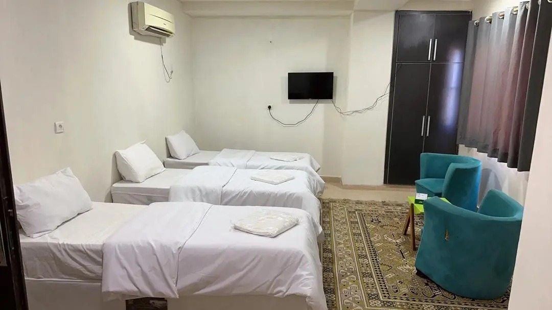 هتل آپارتمان آدینه قشم